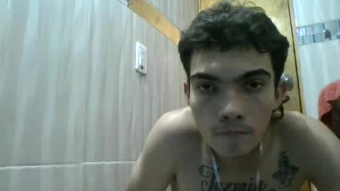 Snapshot of m0ntana777 chatting on February 14, 9:10 pm m0ntana777 online show from February 14, 9:10 pm
