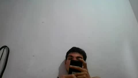 Snapshot of m0ntana777 chatting on February 18, 5:33 pm m0ntana777 online show from February 18, 5:33 pm