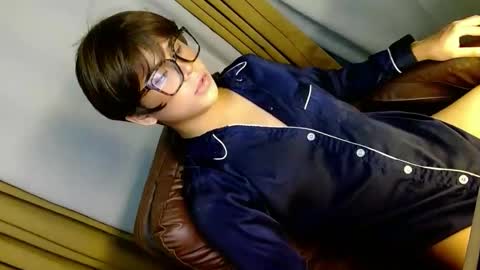 maddison online show from April 12, 11:44 am