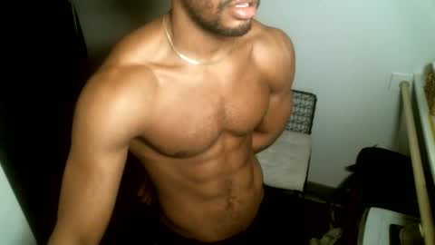 ma2whi online show from January 9, 5:02 am