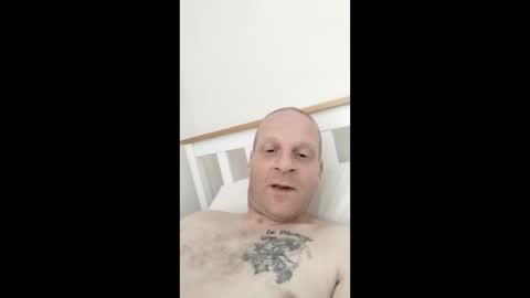 mabigballs12345 online show from April 12, 8:16 am