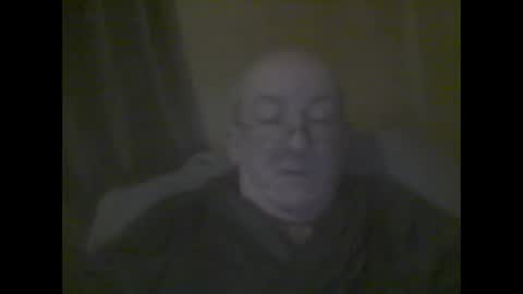 macbewdekan25 online show from March 29, 1:11 pm