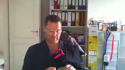 macfly67 online show from April 15, 5:46 pm