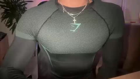 machine_15_ online show from April 20, 6:43 pm