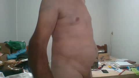 Snapshot of machoalex chatting on March 9, 6:43 pm MACHOLIVRE online show from March 9, 6:43 pm