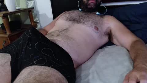 machoathome online show from April 18, 3:41 am