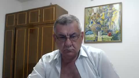 Macho online show from August 3, 7:42 pm