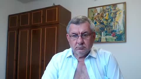 Macho online show from July 19, 4:13 pm