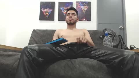 instagram mackdanielsx online show from February 11, 8:36 pm