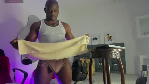 MACKBIG DICK im a damn dominant I like ATMs INSTAGRAM Edwinaragonc online show from May 9, 3:40 am