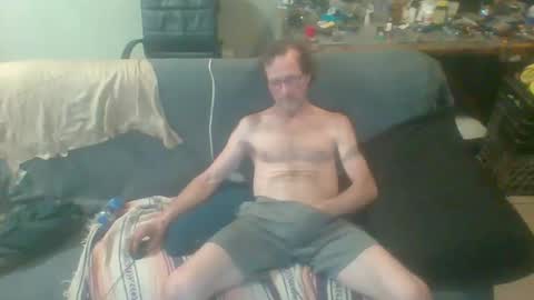 Snapshot of mackdog1369 chatting on February 3, 5:03 pm mackdog1369 online show from February 3, 5:03 pm