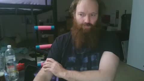 Snapshot of mackhere4u chatting on October 24, 2:46 am mackhere4u online show from October 24, 2:46 am