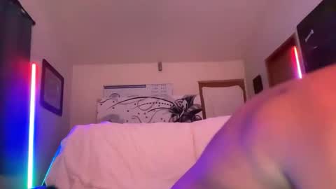 MackinCaliAllDay online show from November 23, 5:18 am