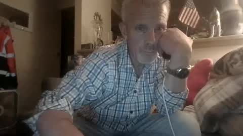 maddog1212122211 online show from May 30, 4:36 am