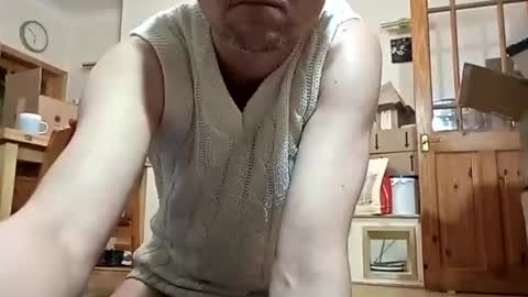 maestronex online show from December 15, 5:53 pm
