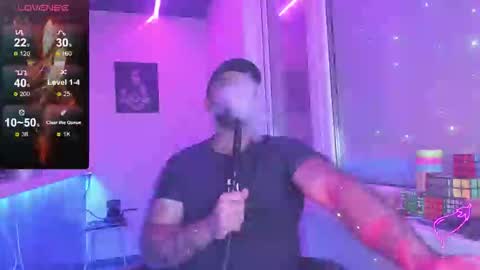 Snapshot of magabear chatting on October 19, 8:50 am Magabear online show from October 19, 8:50 am