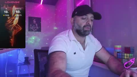 Snapshot of magabear chatting on October 23, 2:59 am Magabear online show from October 23, 2:59 am