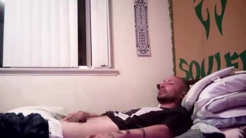 Snapshot of magdalena_805 chatting on February 24, 4:05 am magdalena_805 online show from February 24, 4:05 am