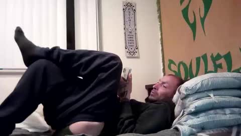 Snapshot of magdalena_805 chatting on March 12, 5:13 am magdalena_805 online show from March 12, 5:13 am