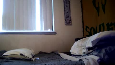 Snapshot of magdalena_805 chatting on February 20, 12:30 am magdalena_805 online show from February 20, 12:30 am