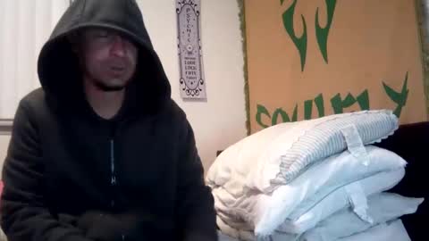 Snapshot of magdalena_805 chatting on February 12, 11:40 am magdalena_805 online show from February 12, 11:40 am