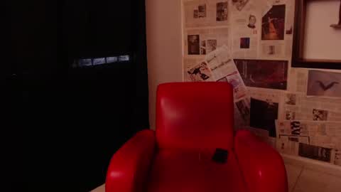 Snapshot of magic_boy01 chatting on September 19, 2:06 pm Damian Rivers online show from September 19, 2:06 pm