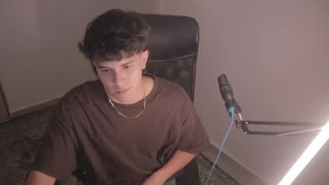 Tony Hoffa online show from December 3, 12:16 am