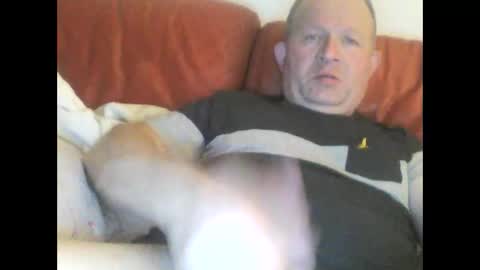 Snapshot of magicman250 chatting on October 11, 12:47 am magicman250 online show from October 11, 12:47 am
