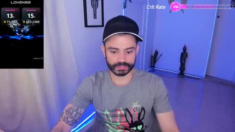 Snapshot of magnus_king chatting on February 15, 10:32 pm online show from February 15, 10:32 pm