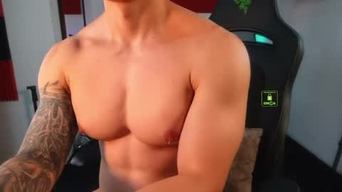 If you want me to use the Lovense please let me know  --    online show from April 9, 4:46 pm