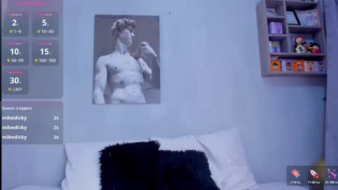 Snapshot of magnusking_ chatting on September 26, 2:42 am Magnus King online show from September 26, 2:42 am
