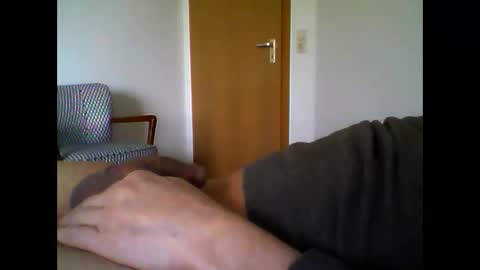 maik12345678900000 online show from February 13, 11:31 pm