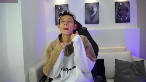 Maik Carver online show from February 3, 4:10 am