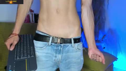 Snapshot of maiky_cooper chatting on September 27, 9:23 pm Maiky Cooper online show from September 27, 9:23 pm