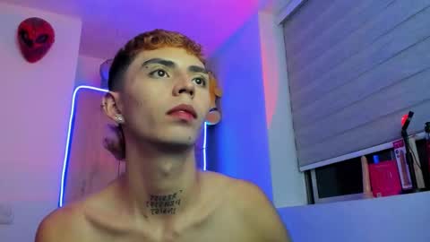 maiky_cooper01 online show from January 18, 5:42 am