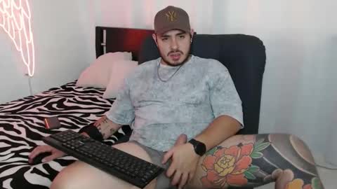 maison_xmed online show from April 8, 7:44 pm