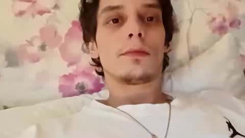 majlosustik online show from February 27, 10:49 am