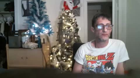 Raymonds room online show from April 14, 7:08 am