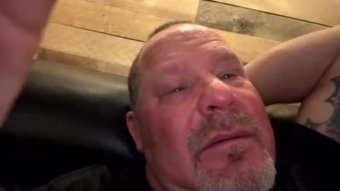 makeyousquirt1969 online show from January 14, 6:51 am