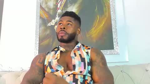 Snapshot of makonneen chatting on October 7, 12:48 am Makonnen online show from October 7, 12:48 am