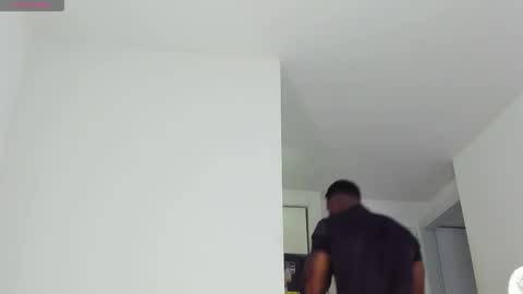 Makonnen online show from March 10, 10:05 pm