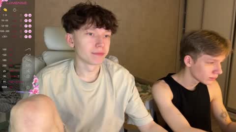 Tom and Mark 3 online show from December 11, 3:33 pm