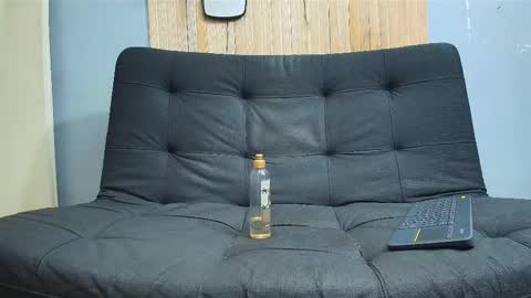 Snapshot of malcompierce chatting on February 19, 10:53 pm Malcom online show from February 19, 10:53 pm