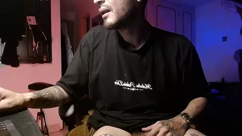 malek_xarx online show from March 21, 4:49 am