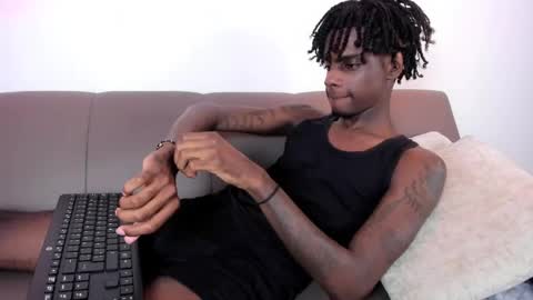 Malik  online show from May 11, 2:13 am