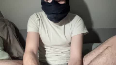 Snapshot of malinxlelynx_ chatting on February 22, 11:10 pm Charlyyee online show from February 22, 11:10 pm