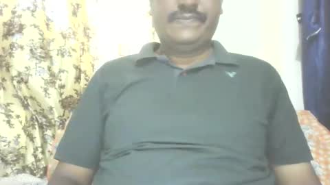 Snapshot of mallik63040 chatting on October 21, 4:04 am Sree0703 online show from October 21, 4:04 am