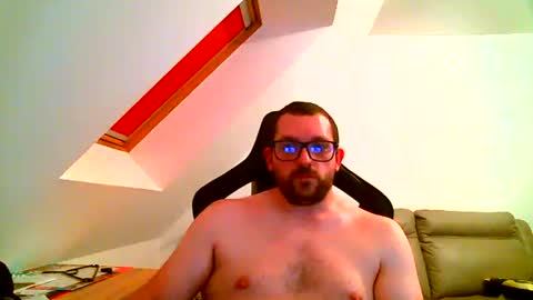 Snapshot of malou2927 chatting on October 25, 9:38 pm breton online show from October 25, 9:38 pm