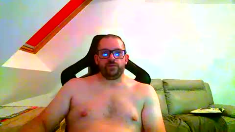 Snapshot of malou2927 chatting on September 9, 7:57 pm breton online show from September 9, 7:57 pm