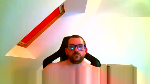 Snapshot of malou2927 chatting on October 19, 9:40 pm breton online show from October 19, 9:40 pm